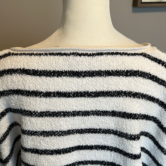 Free People - Bardot Sweater - only worn few times - Picture 11 of 15